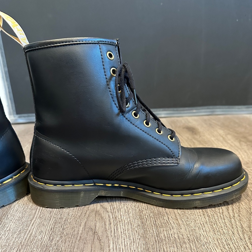 Dr Martens Vegan 1460 Boot Size 11 - Picture 5 of 13